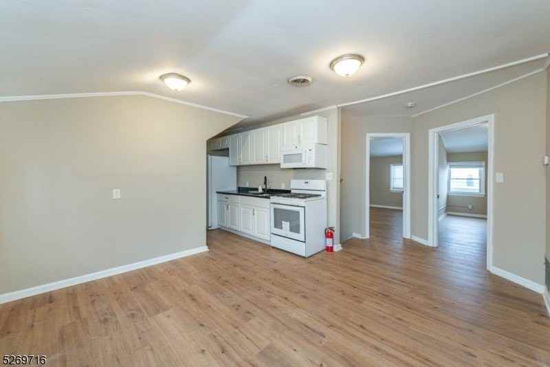 73 W Tremont Ter #2 - Photo 6 of 7
