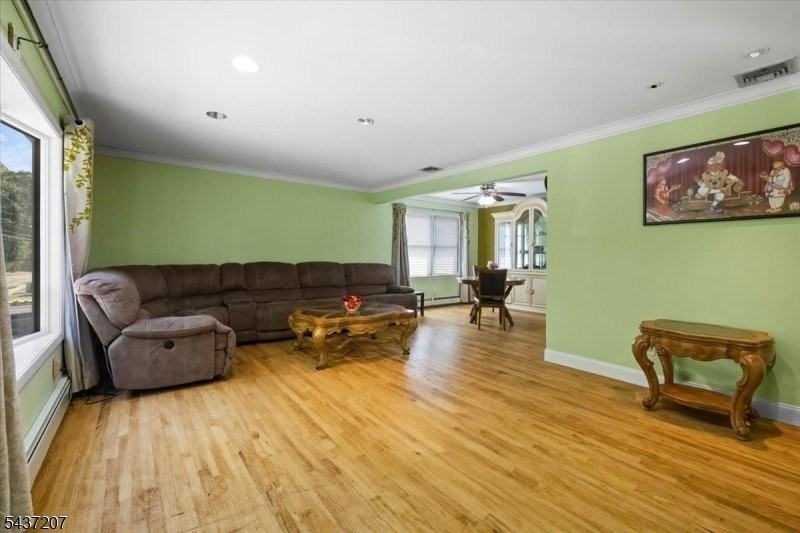 286 Gilbert Ave - Photo 3 of 18