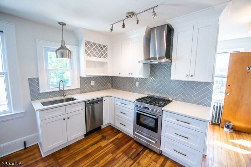 30 Boyden Pkwy Unit 3 #3 - Photo 2 of 16