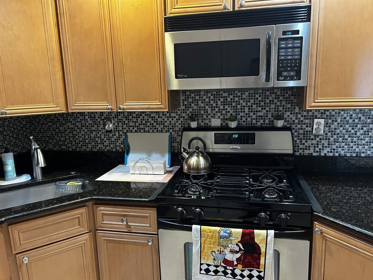 515 Gregory Ave #3 - Photo 5 of 12