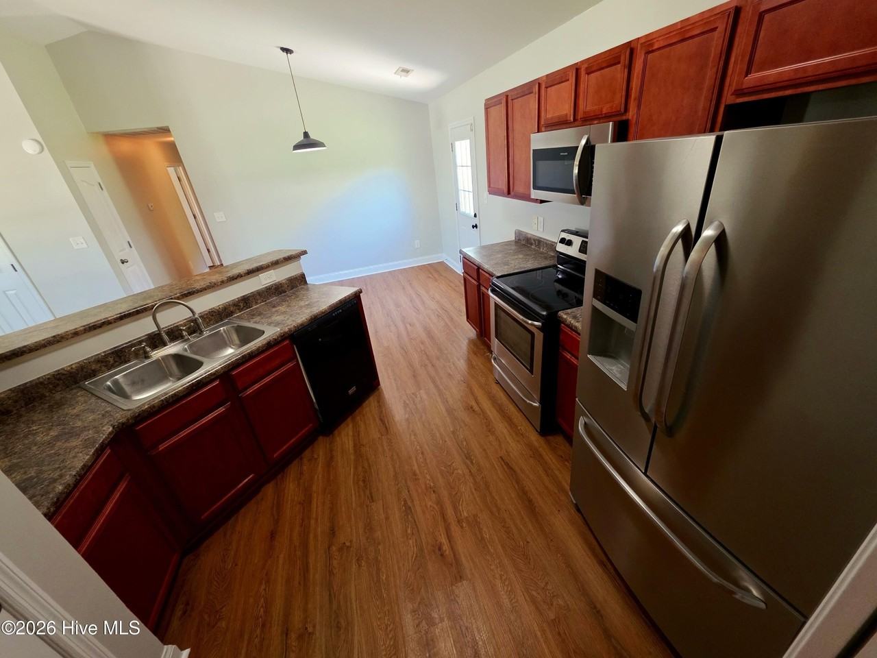 214 Michel Ct - Photo 6 of 14