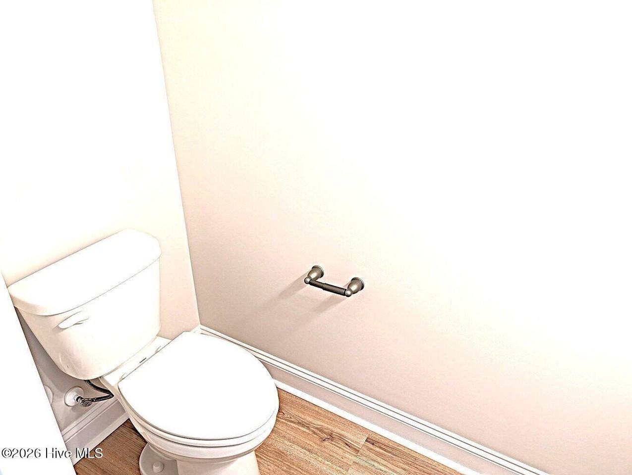 138 Loren Rd - Photo 7 of 16