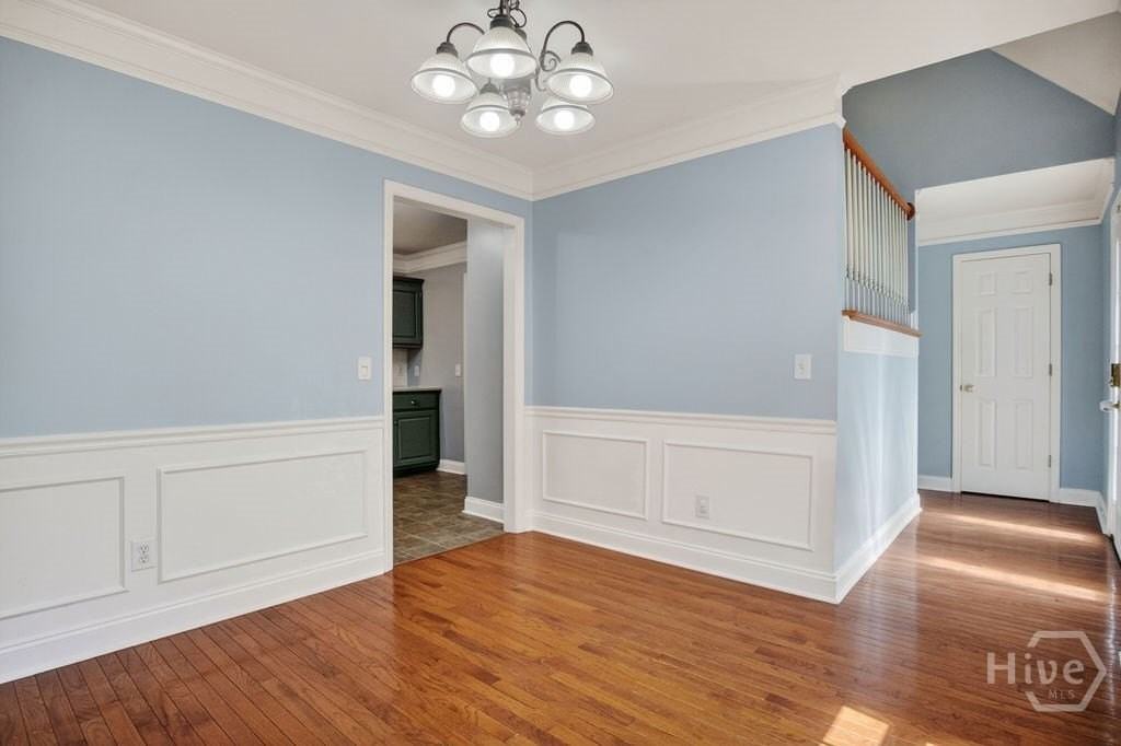 354 E Creek Bnd - Photo 4 of 50