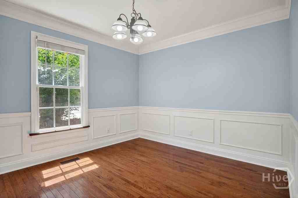 354 E Creek Bnd - Photo 5 of 50