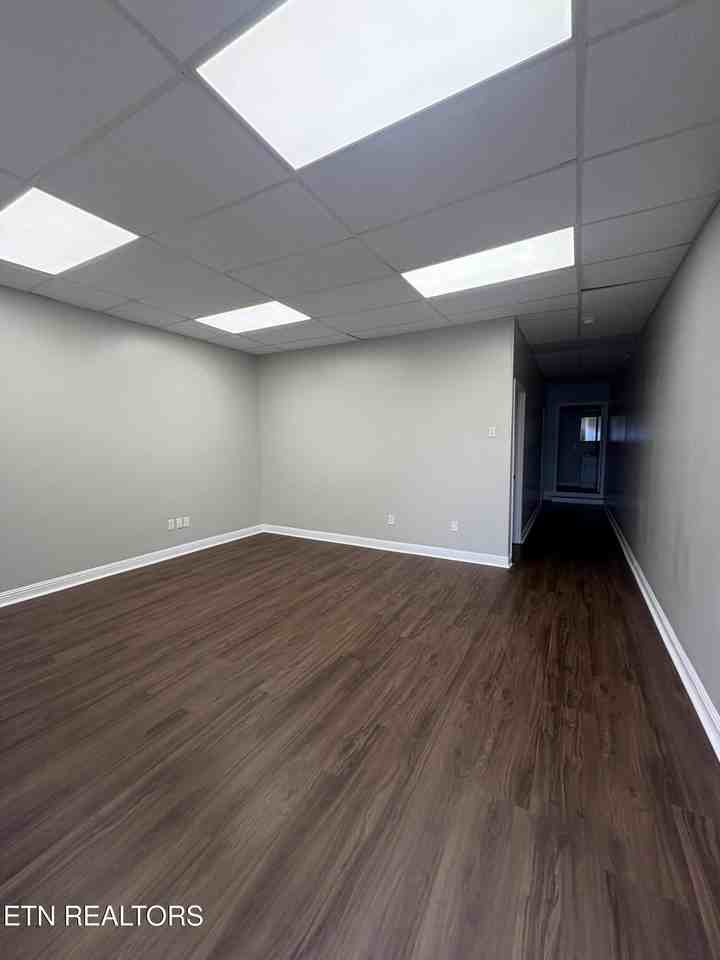 207 E Race St #42 - Photo 2 of 7