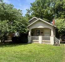 featured image of 1489 Elizabeth St