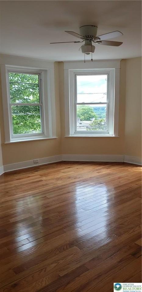 701 Atlantic St #1 - Photo 4 of 10