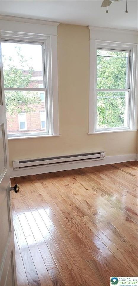 701 Atlantic St #1 - Photo 5 of 10
