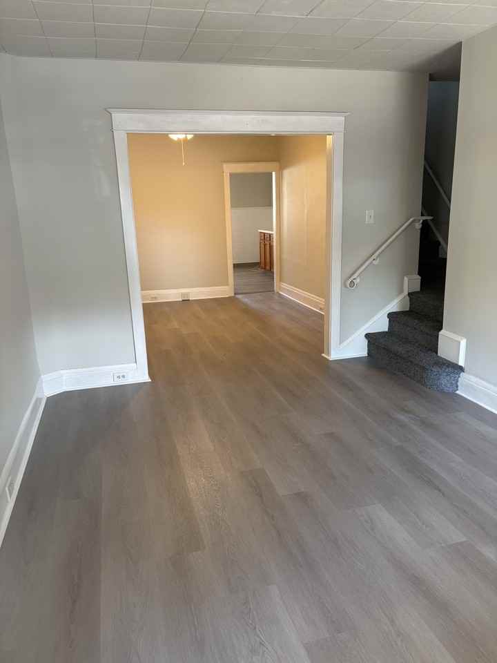 7112 Glenloch St #1 - Photo 2 of 12