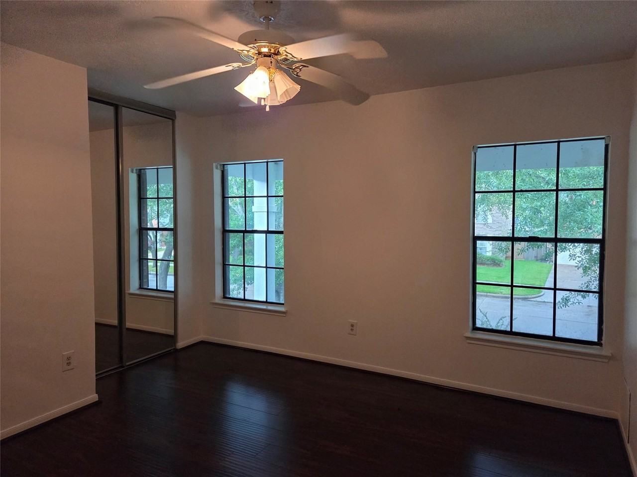 Lake Colony Dr - Photo 5 of 8