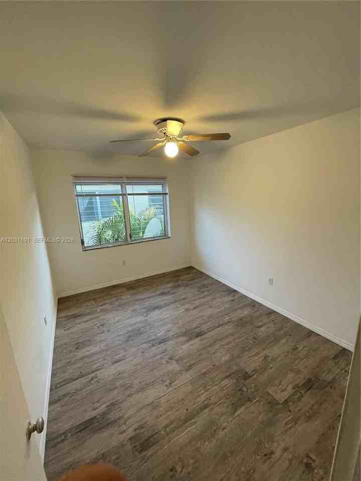 4740 Pine Tree Dr #25 - Photo 4 of 9