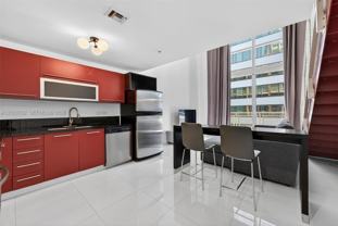 253 Ne 2nd St #424 - Photo 1 of 1