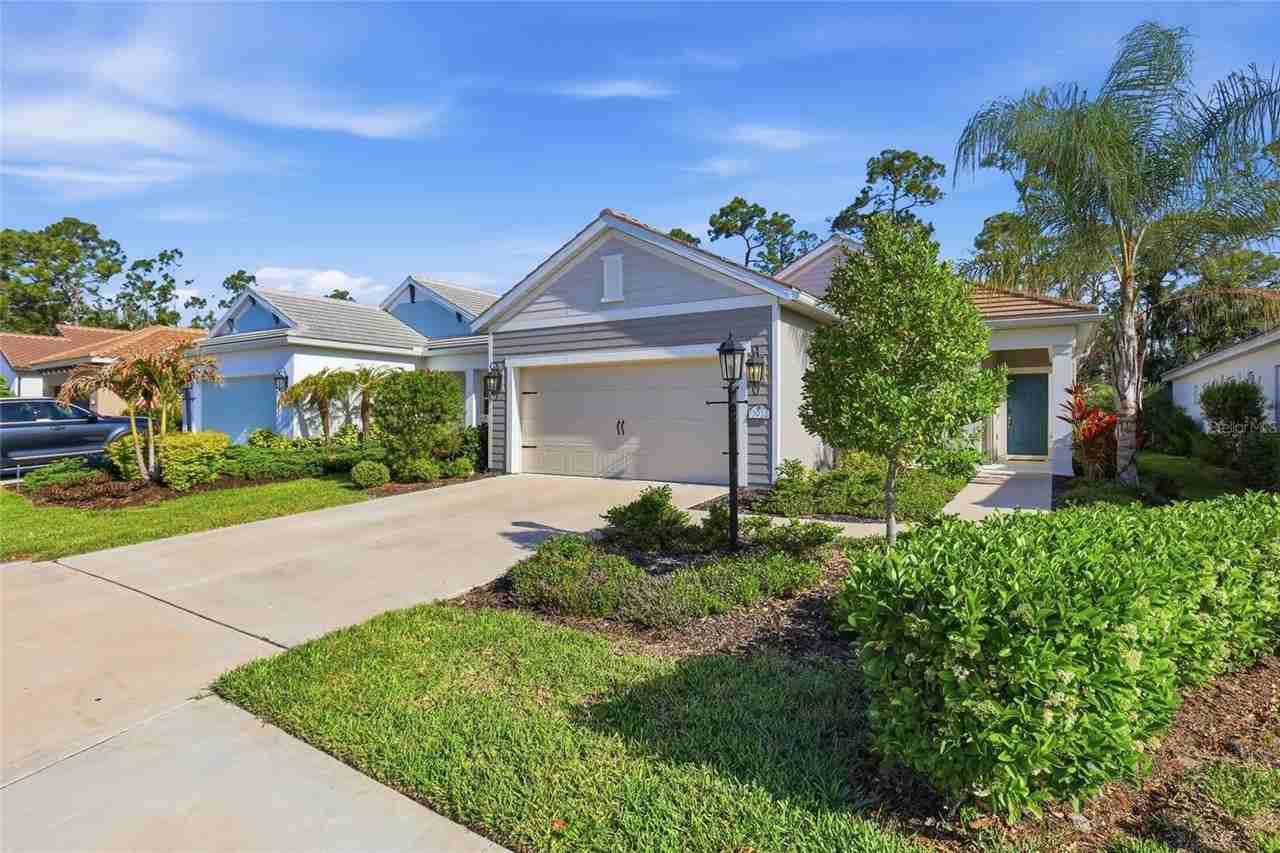 12934 True Blue Cir - Photo 3 of 44