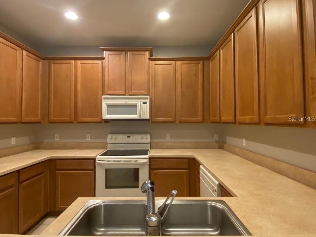1451 Travertine Ter - Photo 3 of 24