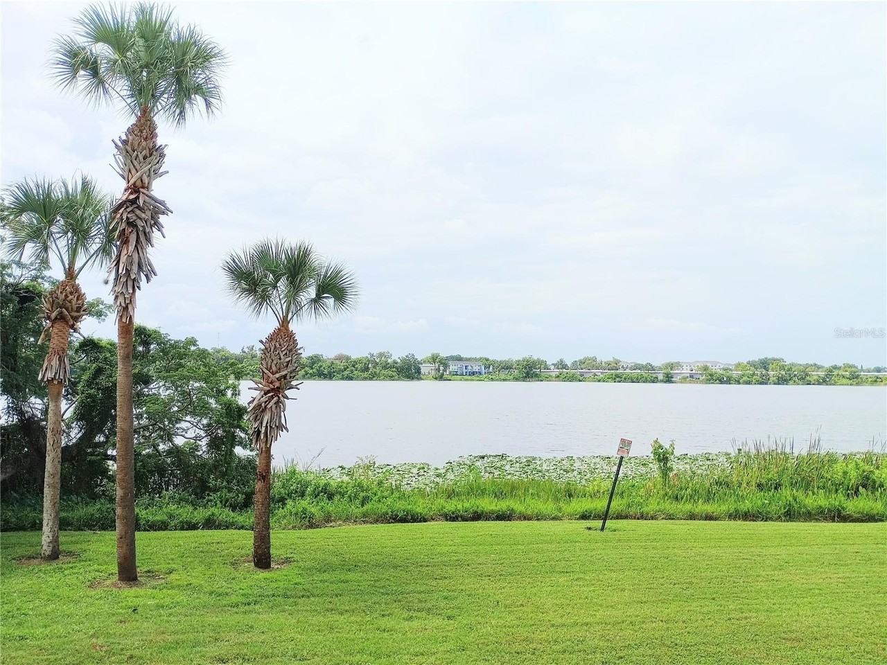 1440 Lake Shadow Cir #8304 - Photo 4 of 18