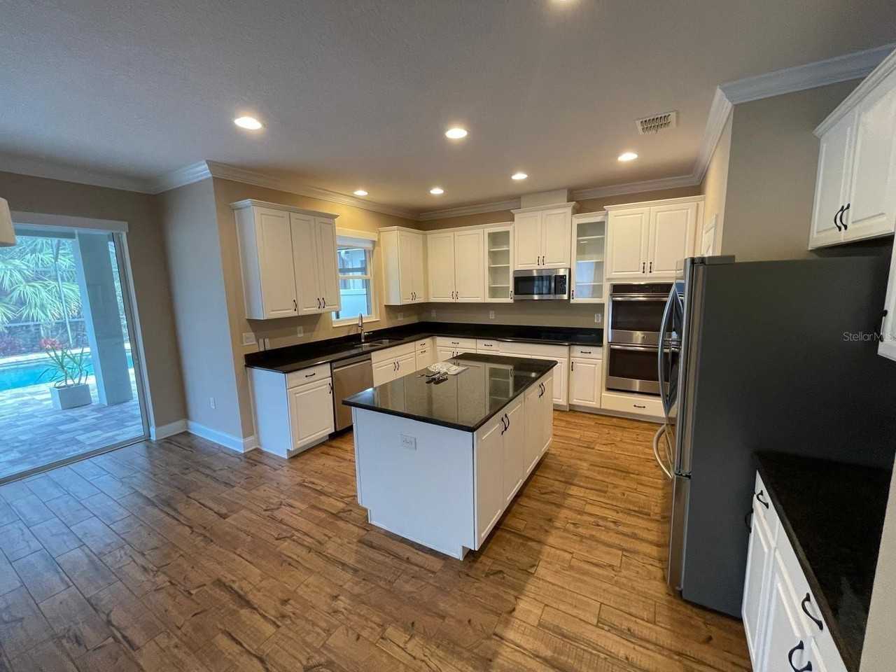 2745 Peony Dr - Photo 6 of 50
