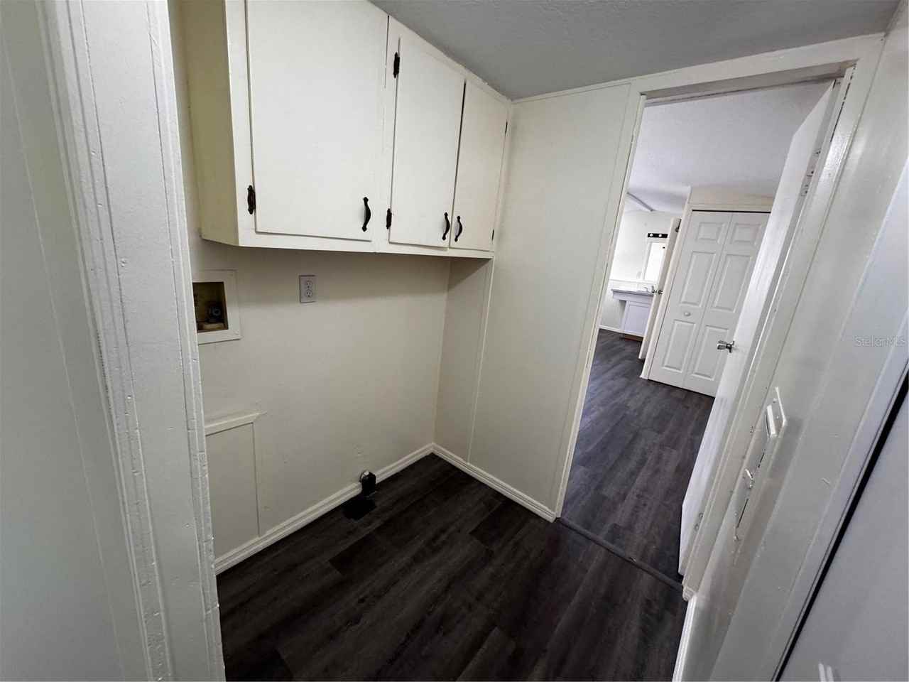 1001 Ne 77th St #25 - Photo 5 of 11