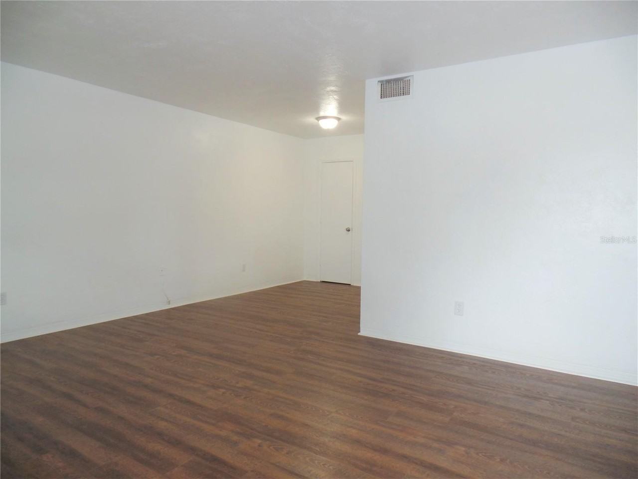1260 70th St N #3 - Photo 2 of 13