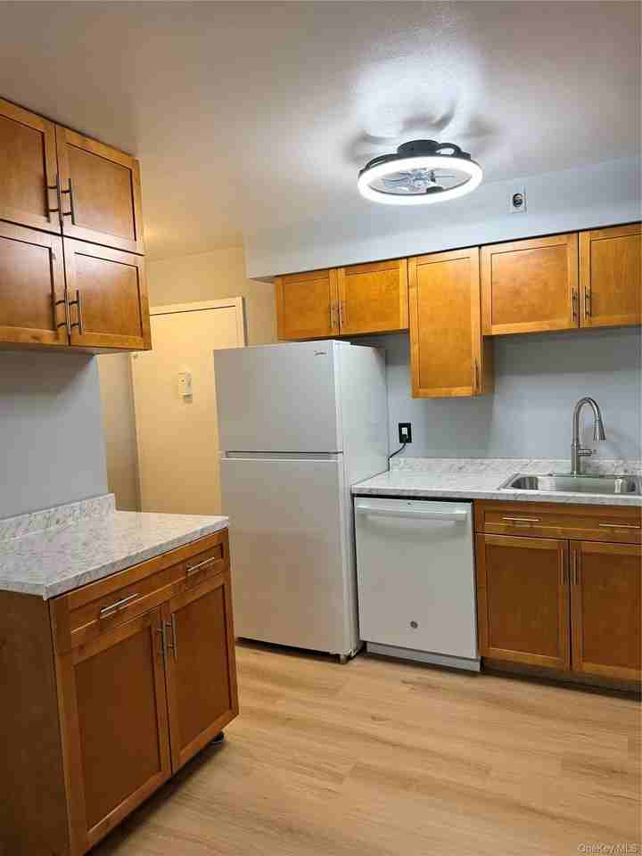 810 Blooming Grove Tpke #2 - Photo 3 of 17