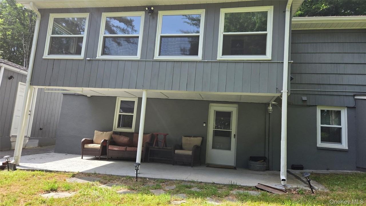 24 Andrew Paye Rd - Photo 5 of 20
