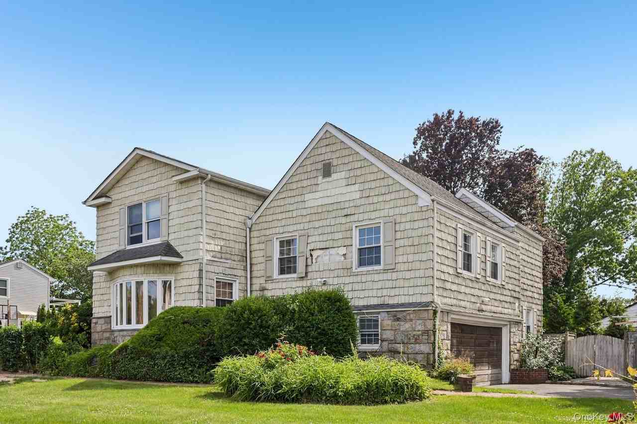 1304 Harbor Rd - Photo 3 of 43