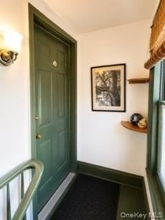 42 Summit St - Photo 4 of 19