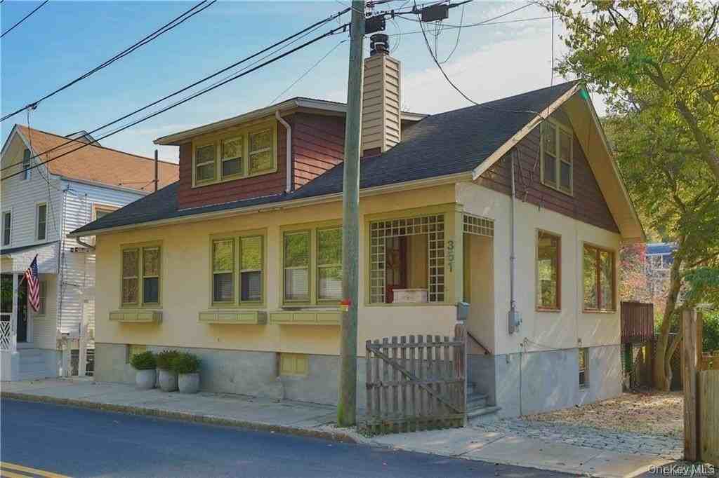 351 Piermont Ave - Photo 4 of 39