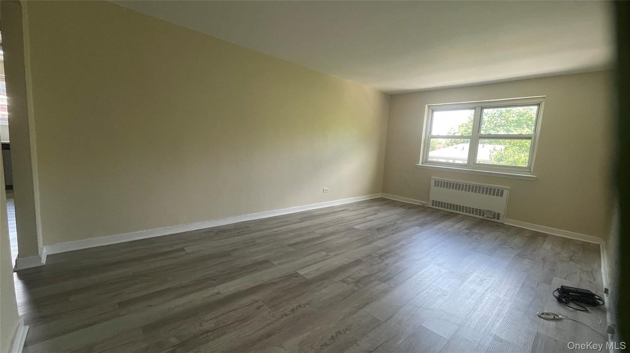 11105 66th Ave #2B - Photo 5 of 5