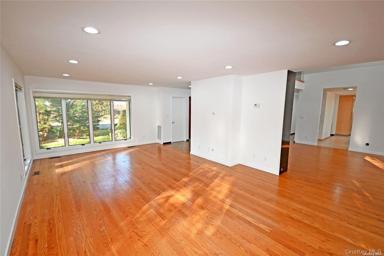 24 Warwick Rd - Photo 6 of 36