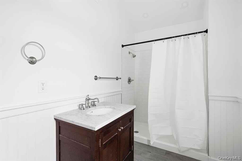35C Gardners Ln #MAIN - Photo 7 of 10