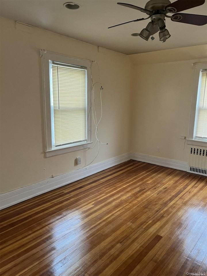 203 Rockaway Pkwy #2ndFL - Photo 5 of 6