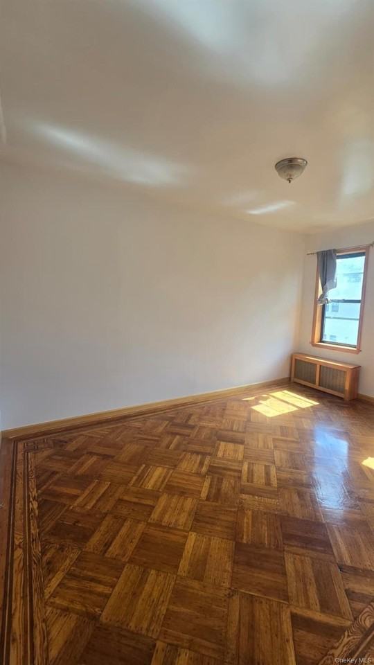8812 86th St - Photo 4 of 10