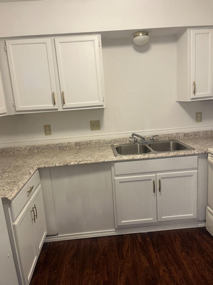 Tidewater Dr - Photo 6 of 28