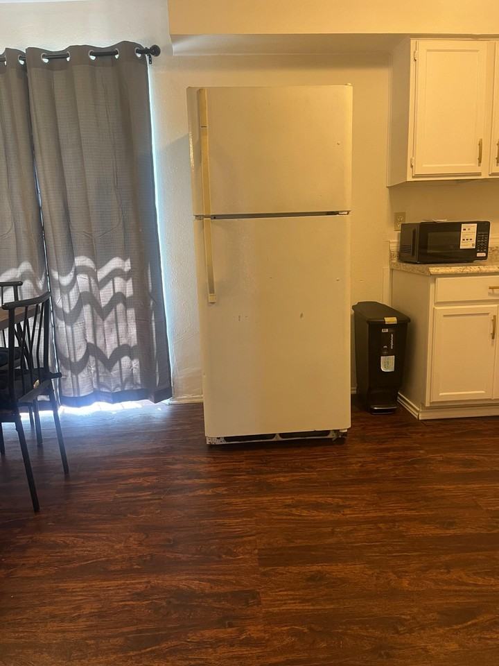 Tidewater Dr - Photo 7 of 28