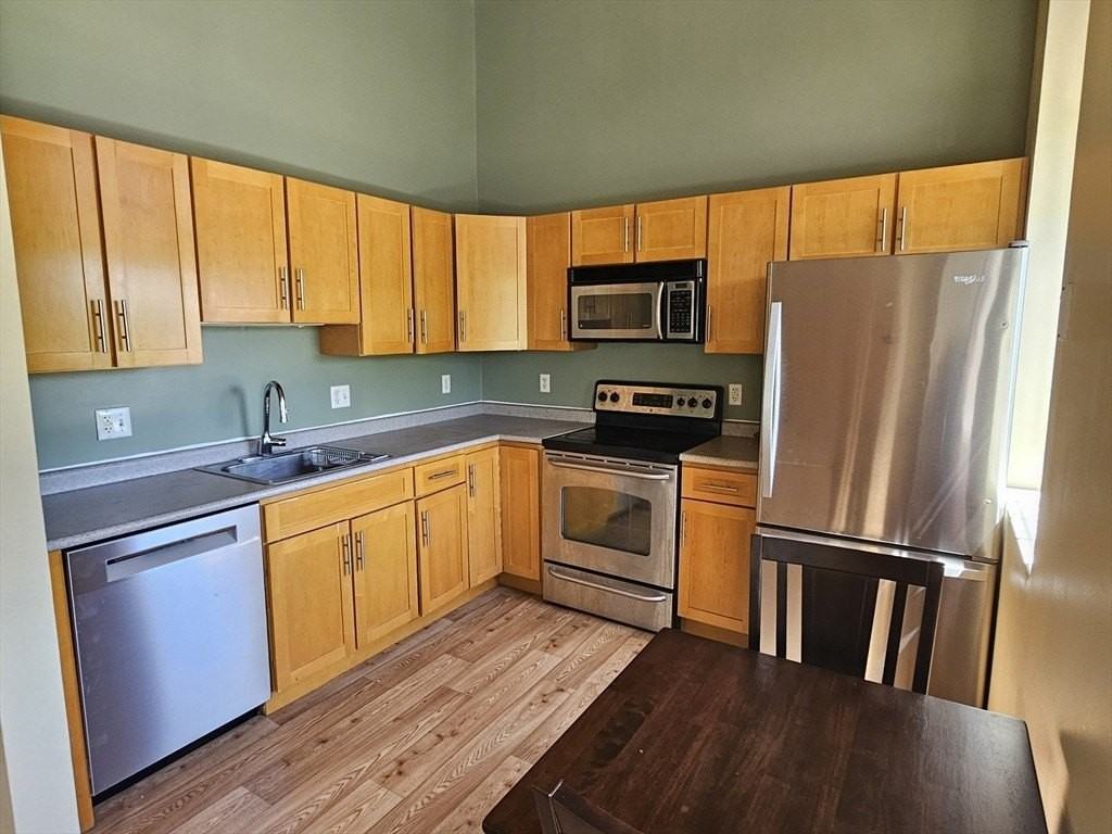 35 Riverwalk Way #213 - Photo 2 of 21
