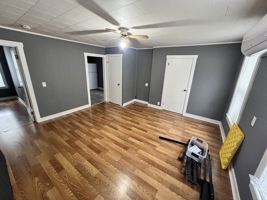 73 Orswell St #1W - Photo 2 of 5