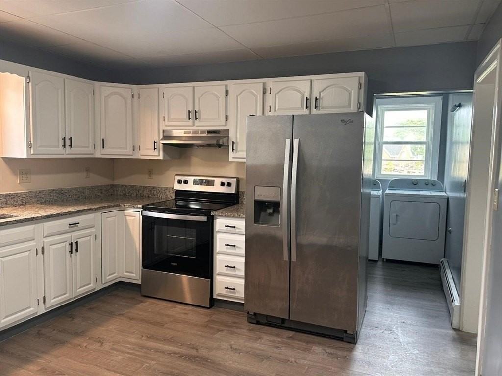 440 Moraine St #1 - Photo 3 of 12