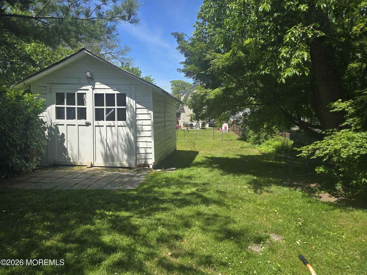 46 Evergreen Ave - Photo 3 of 14