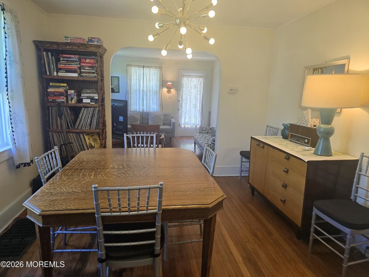 46 Evergreen Ave - Photo 7 of 14