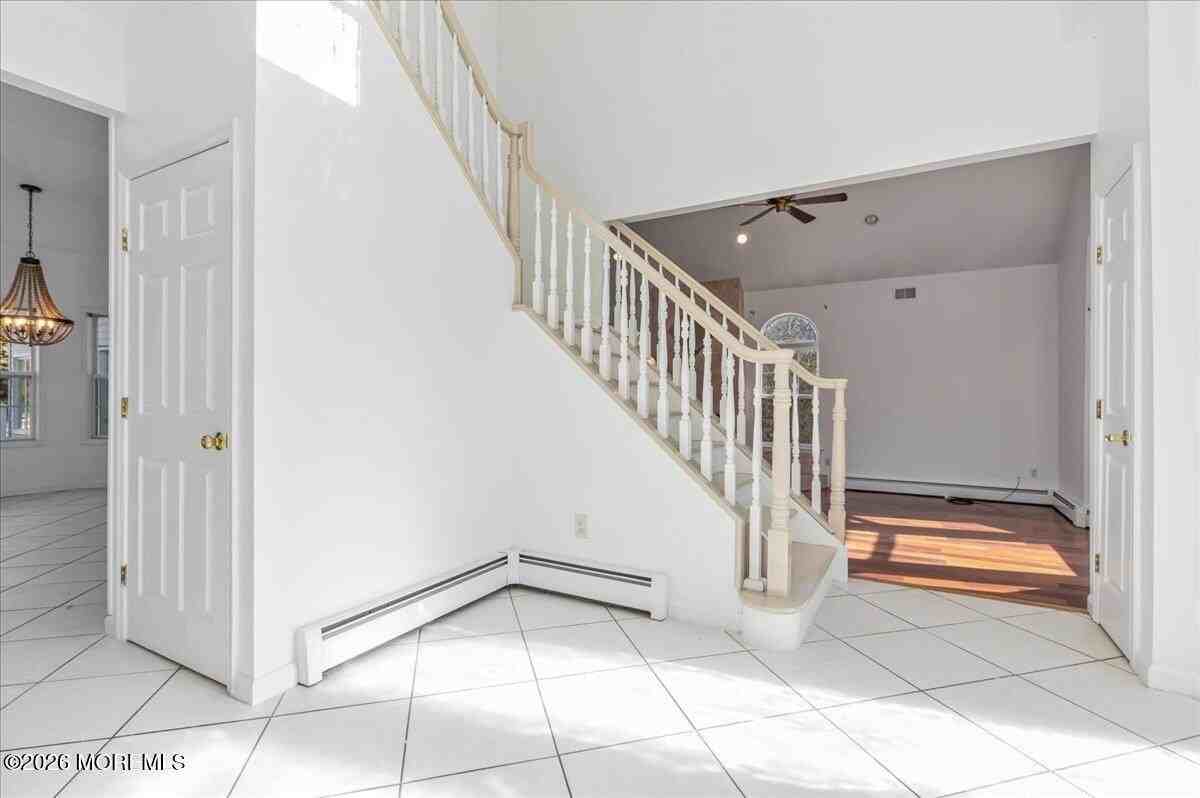 257 Ford Rd - Photo 2 of 45