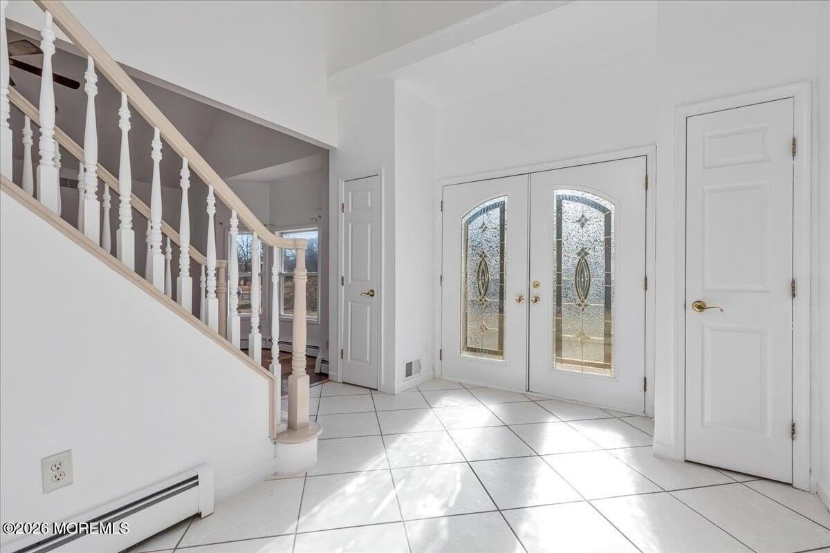 257 Ford Rd - Photo 3 of 45
