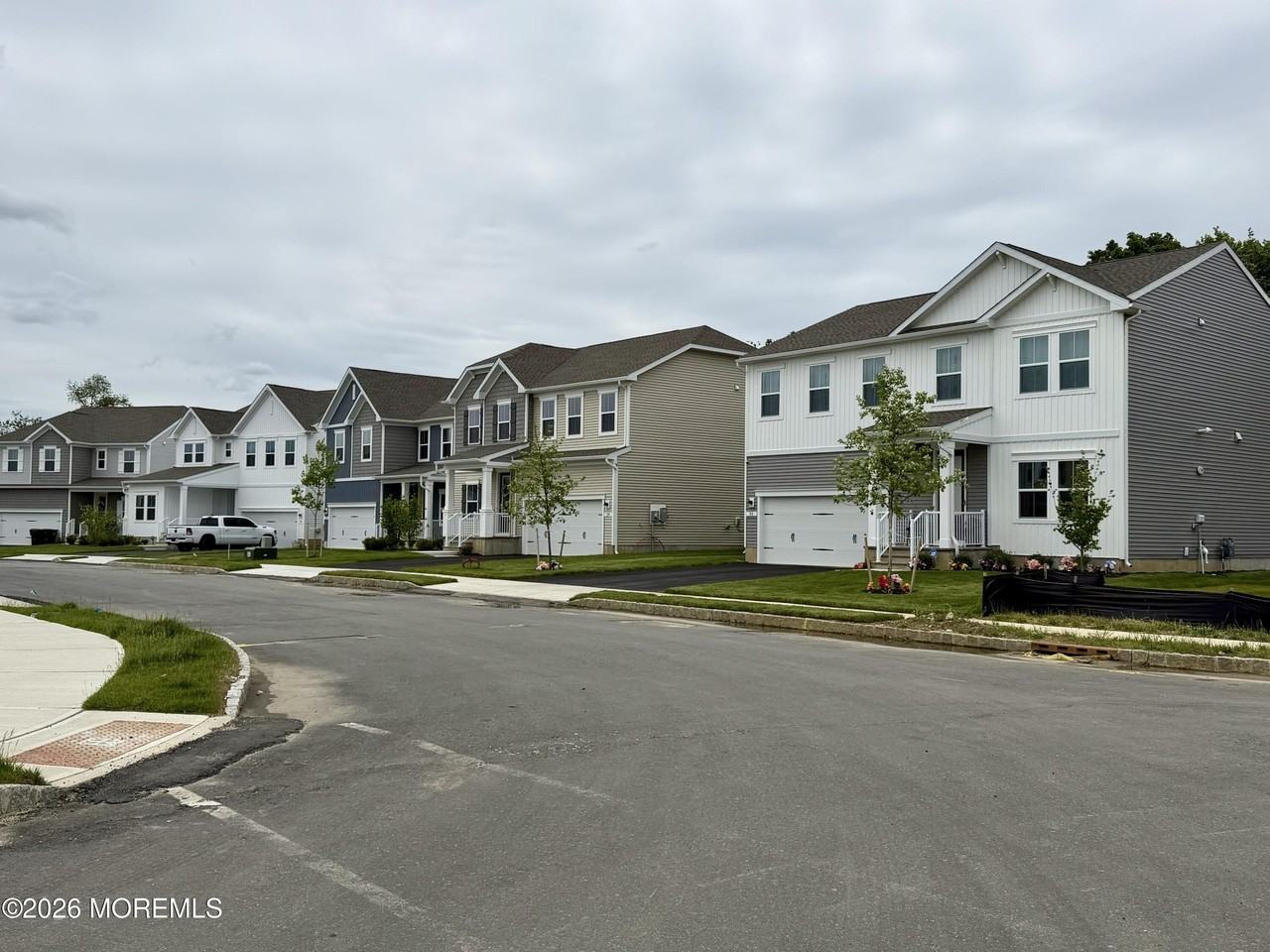 27 Butternut Drive - Photo 3 of 27