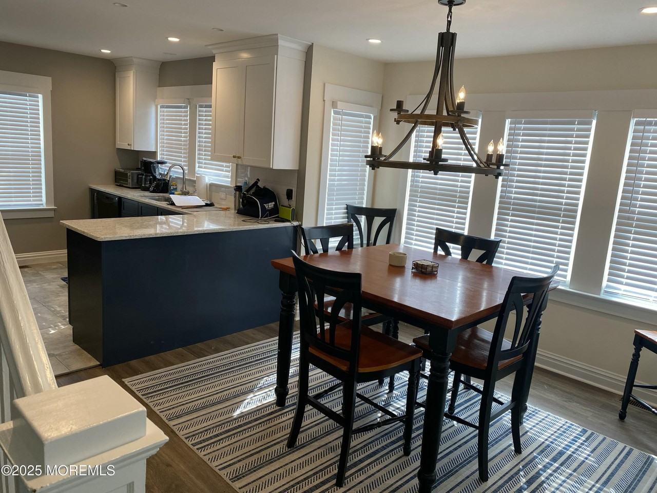 119 18th Ave - Photo 4 of 14