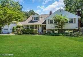featured image of 411 Butterfly Rd