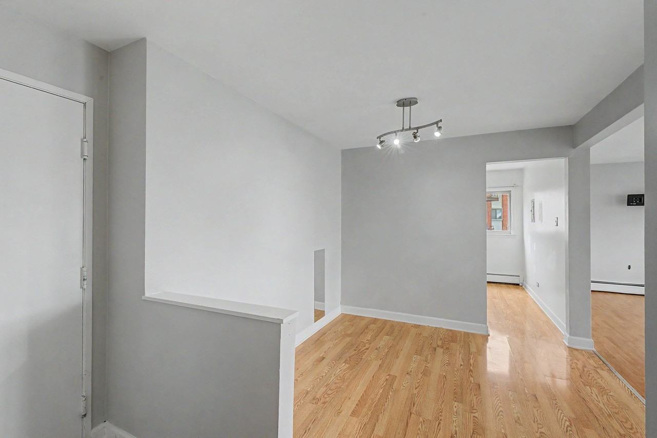 1557 Jill Ct #110 - Photo 3 of 18