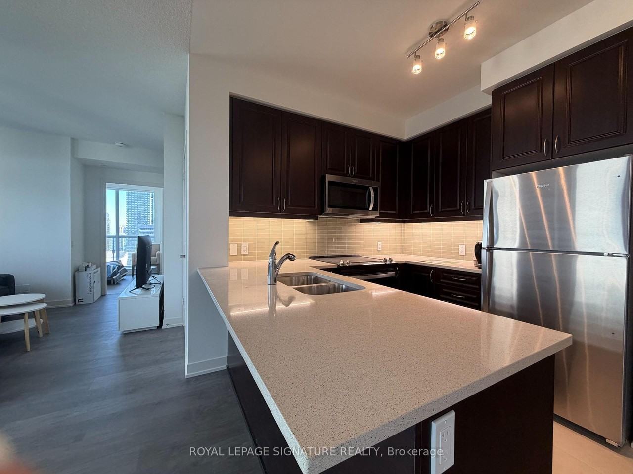 4955 Yonge Street #2506 - Photo 7 of 26