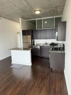 235 W Van Buren St #4307 - Photo 3 of 13