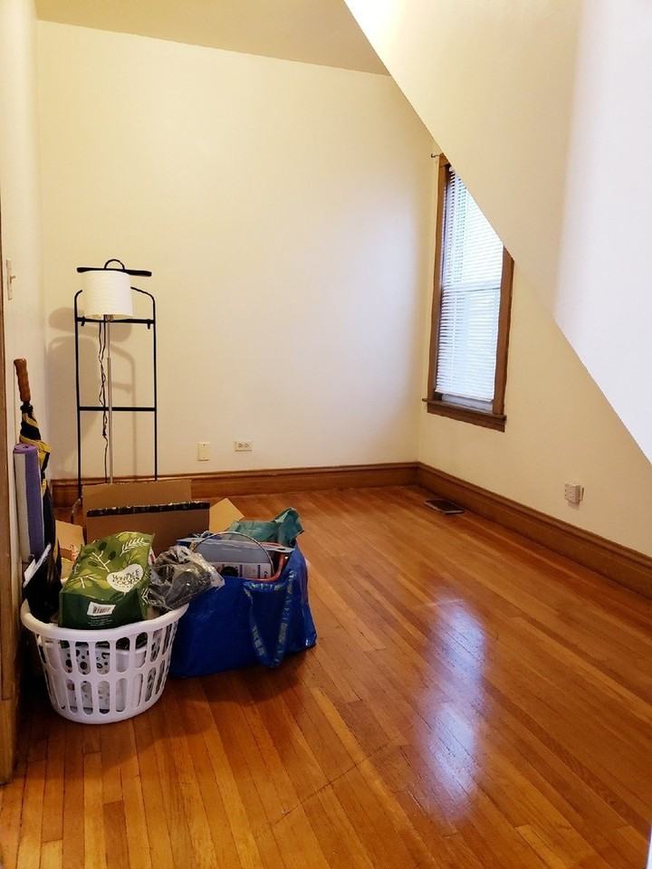 1435 W Diversey Pkwy #1 - Photo 6 of 7
