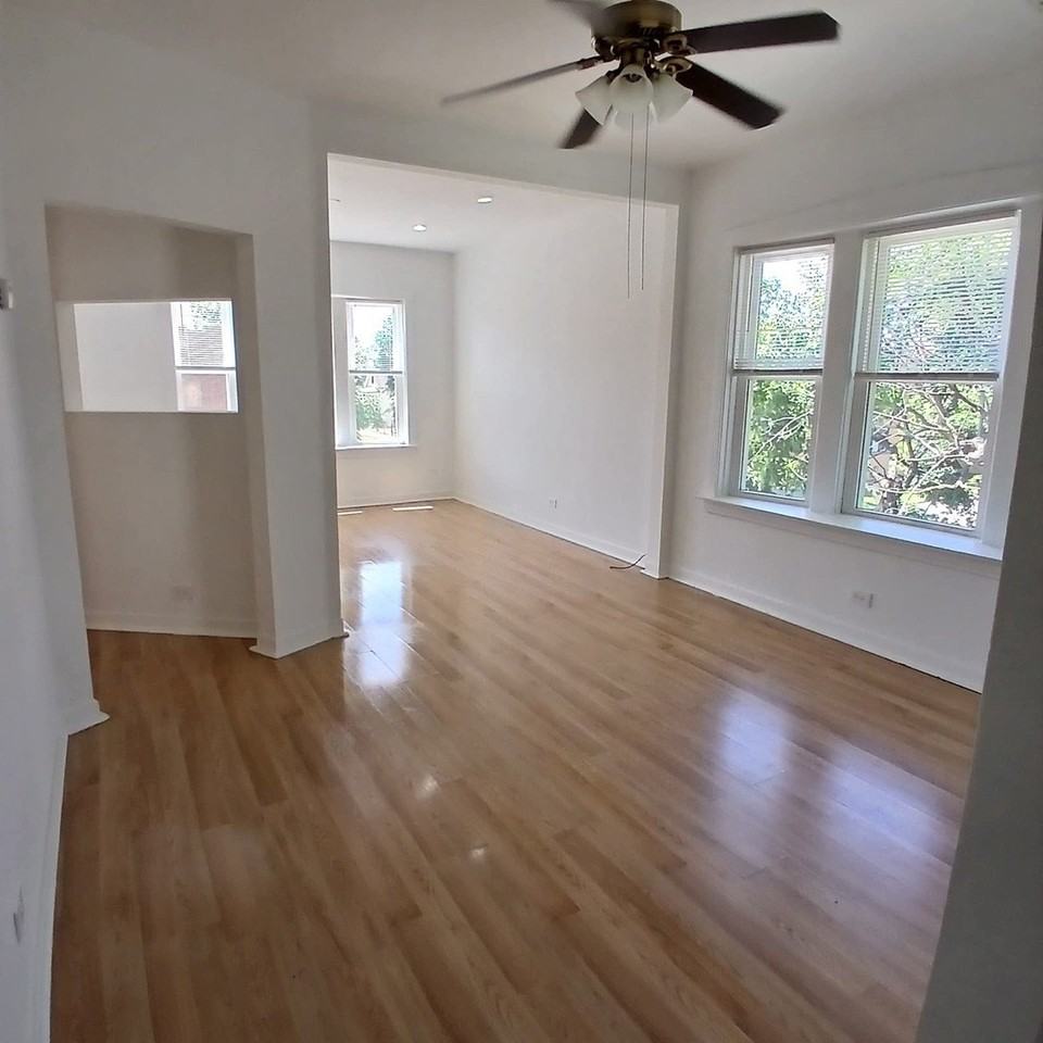 4652 W Palmer St #2 - Photo 3 of 15