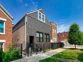 featured image of 2702 S Homan Ave #4